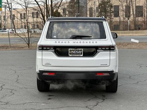 2022 Jeep Grand Wagoneer Series III 4x4