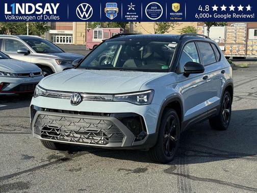 2025 Volkswagen Taos 1.5T SE Black