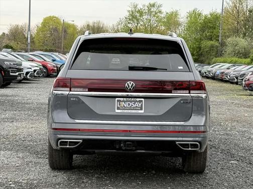 2025 Volkswagen Atlas 2.0T SEL Premium R-Line 4MOTION