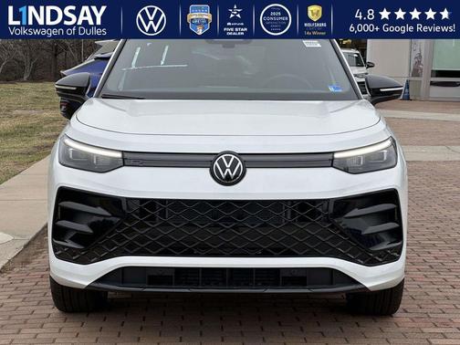 2026 Volkswagen Tiguan 2.0T SE R-Line Black 4MOTION