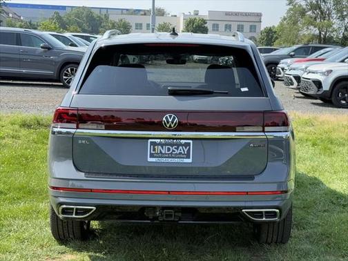 2025 Volkswagen Atlas 2.0T SEL Premium R-Line 4MOTION