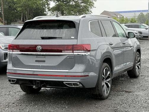 2025 Volkswagen Atlas 2.0T SEL Premium R-Line 4MOTION
