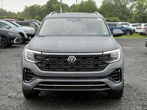 2025 Volkswagen Atlas 2.0T SEL Premium R-Line 4MOTION