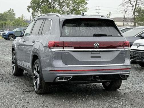 2025 Volkswagen Atlas 2.0T SEL Premium R-Line 4MOTION