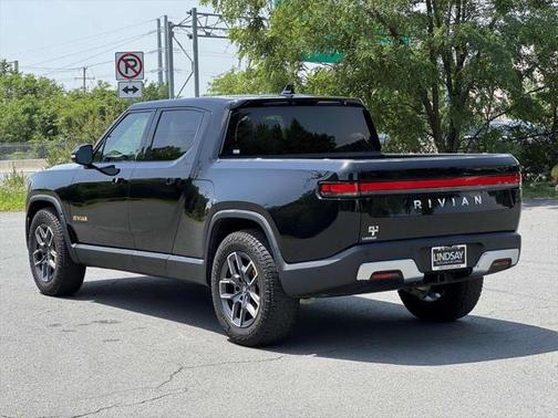2022 Rivian R1T Adventure