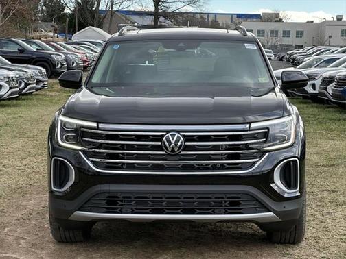 2025 Volkswagen Atlas 2.0T SE w/Technology 4MOTION