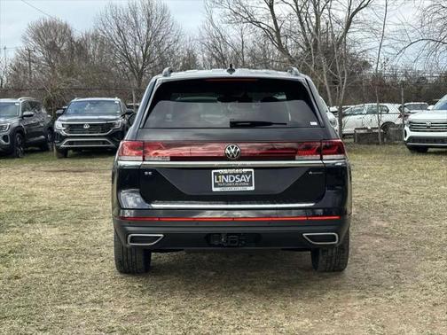 2025 Volkswagen Atlas 2.0T SE w/Technology 4MOTION