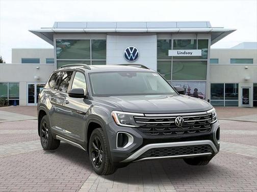 2025 Volkswagen Atlas 2.0T Peak Edition