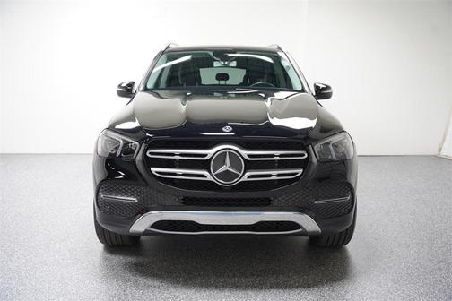 Photo 3 of 43 of 2020 Mercedes-Benz GLE 450 AWD 4MATIC