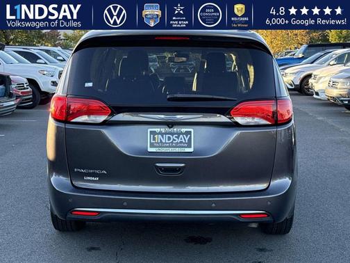 2018 Chrysler Pacifica Touring-L Plus