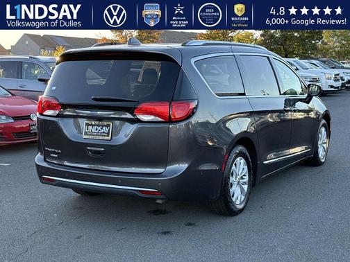2018 Chrysler Pacifica Touring-L Plus
