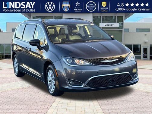 2018 Chrysler Pacifica Touring-L Plus