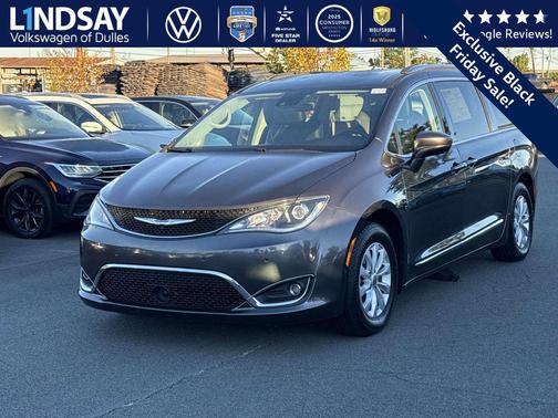 2018 Chrysler Pacifica Touring-L Plus