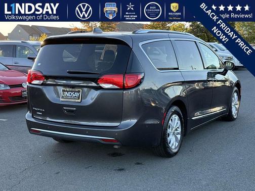 2018 Chrysler Pacifica Touring-L Plus