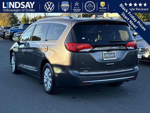 2018 Chrysler Pacifica Touring-L Plus