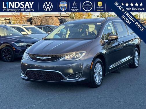 2018 Chrysler Pacifica Touring-L Plus