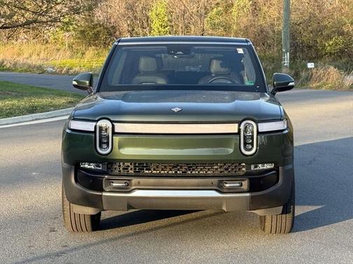 2023 Rivian R1S Adventure
