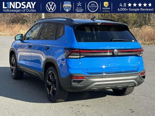 2026 Volkswagen Taos SE Black