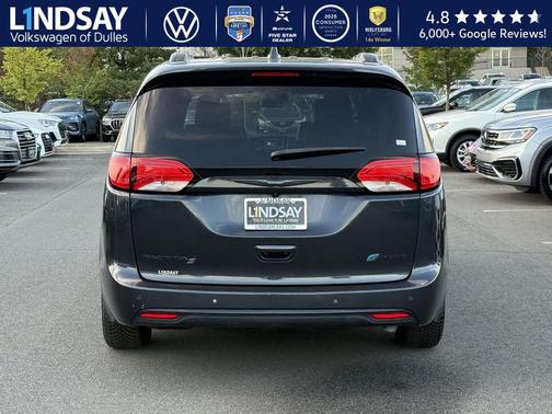 2019 Chrysler Pacifica Hybrid Limited