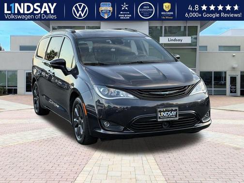 2019 Chrysler Pacifica Hybrid Limited