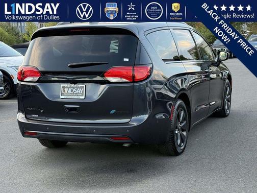 2019 Chrysler Pacifica Hybrid Limited