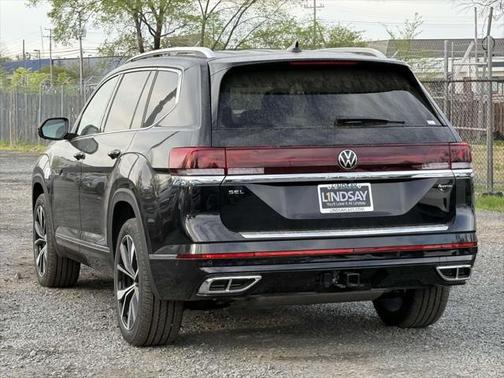 2025 Volkswagen Atlas 2.0T SEL Premium R-Line 4MOTION