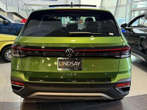 2025 Volkswagen Taos 1.5T SE