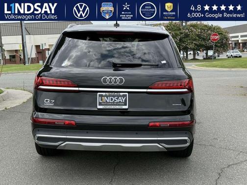 2022 Audi Q7 55 Premium Plus