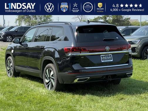 2025 Volkswagen Atlas 2.0T SE w/Technology 4MOTION