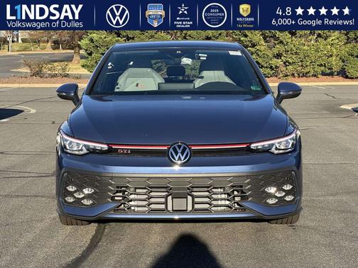 2025 Volkswagen Golf GTI 2.0T SE DSG
