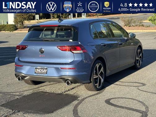 2025 Volkswagen Golf GTI 2.0T SE DSG