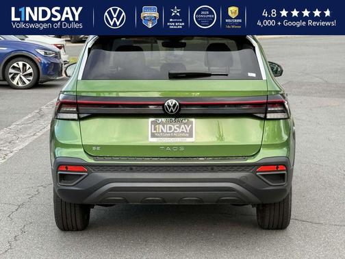 2025 Volkswagen Taos 1.5T SE Black
