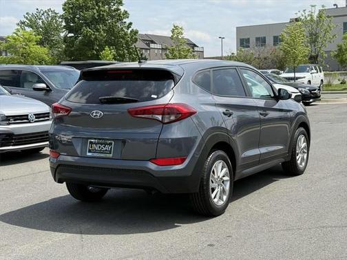 2016 Hyundai TUCSON SE