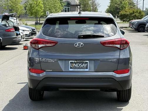 2016 Hyundai TUCSON SE