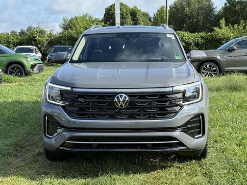 2025 Volkswagen Atlas 2.0T SEL Premium R-Line 4MOTION
