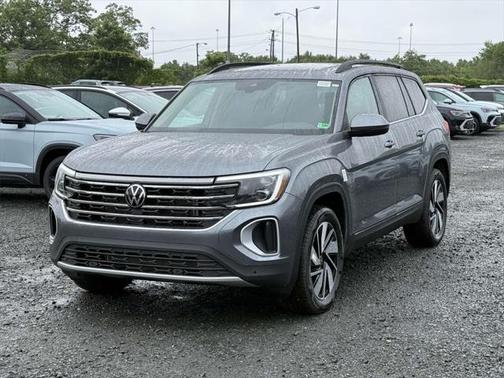 2025 Volkswagen Atlas 2.0T SE w/Technology 4MOTION