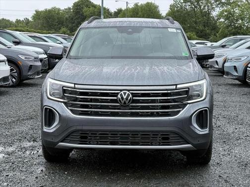 2025 Volkswagen Atlas 2.0T SE w/Technology 4MOTION