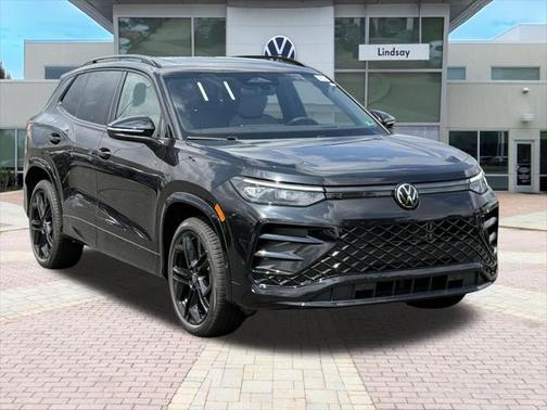 2025 Volkswagen Tiguan 2.0T SE R-Line Black 4MOTION