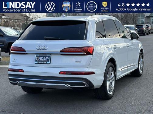 2022 Audi Q7 55 Premium Plus