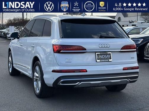 2022 Audi Q7 55 Premium Plus