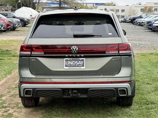 2025 Volkswagen Atlas 2.0T Peak Edition