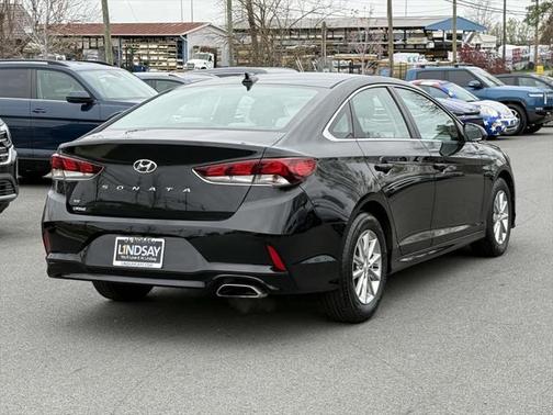 2019 Hyundai SONATA SE