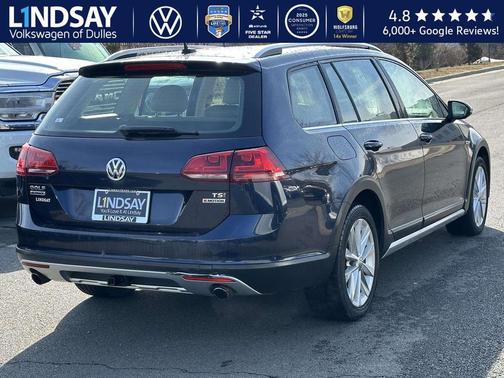 2017 Volkswagen Golf Alltrack TSI S