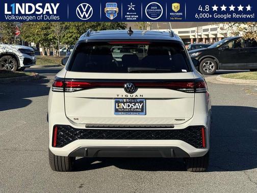 2025 Volkswagen Tiguan 2.0T SE R-Line Black 4MOTION