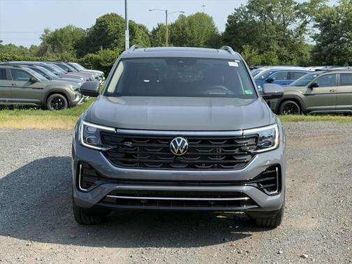 2025 Volkswagen Atlas 2.0T SEL Premium R-Line 4MOTION