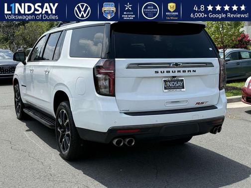 2022 Chevrolet Suburban RST