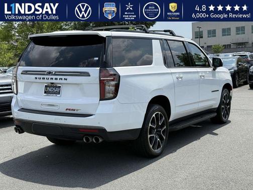 2022 Chevrolet Suburban RST