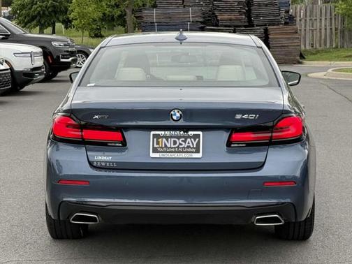 2023 BMW 540 i xDrive