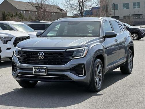 2024 Volkswagen Atlas Cross Sport 2.0T SEL