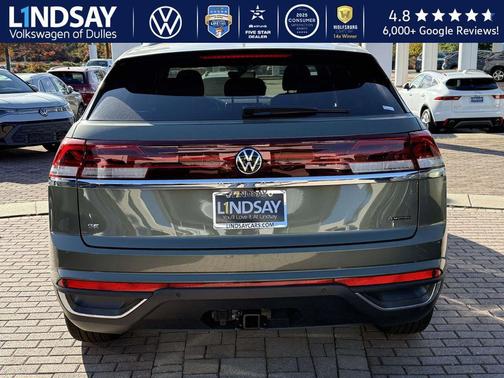 2026 Volkswagen Atlas Cross Sport 2.0T SE w/Technology 4MOTION